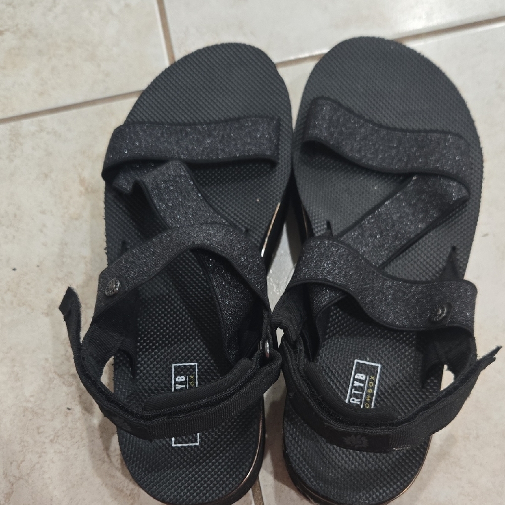 Women's Black Strap Sandals